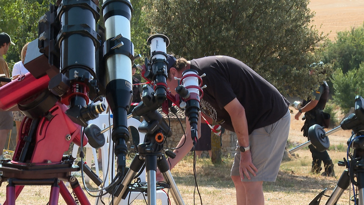 La NASA y el Exploratorium se despliegan en Castilla y León para retransmitir el eclipse solar total