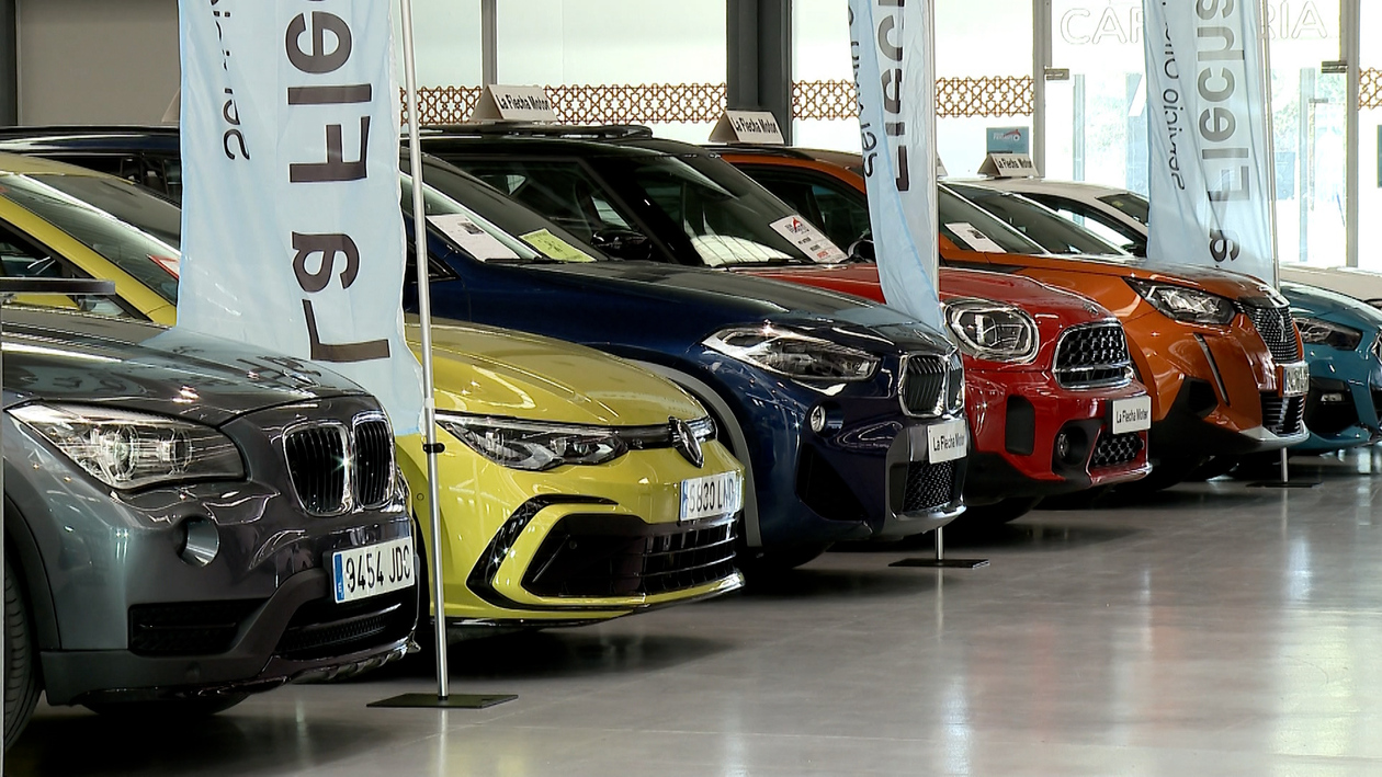 El precio del coche de ocasión registra su mayor caída en año y medio