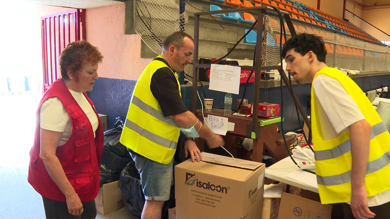 La ayuda de los voluntarios, esencial en la emergencia